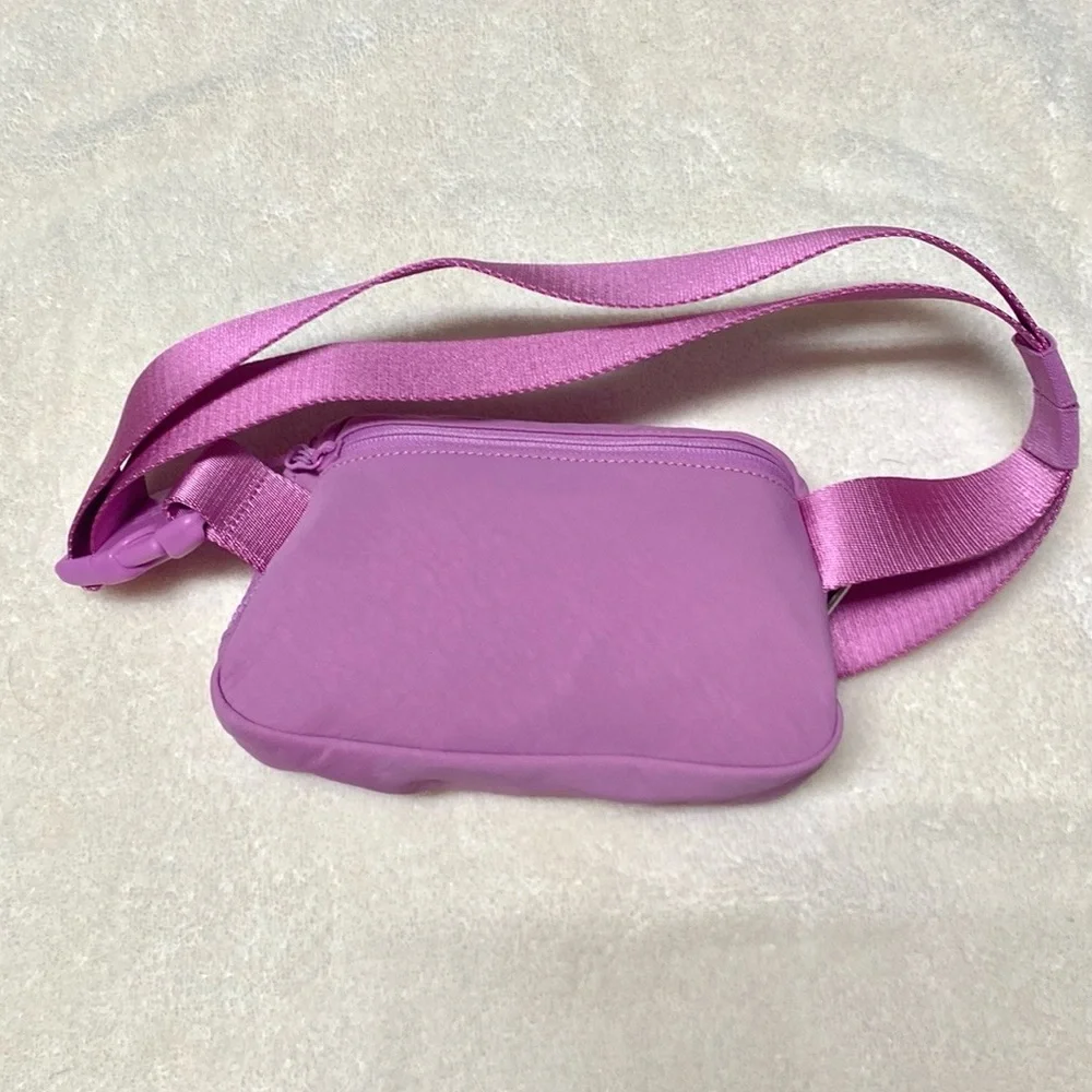 NEW Lululemon belt bag Dahlia mauve